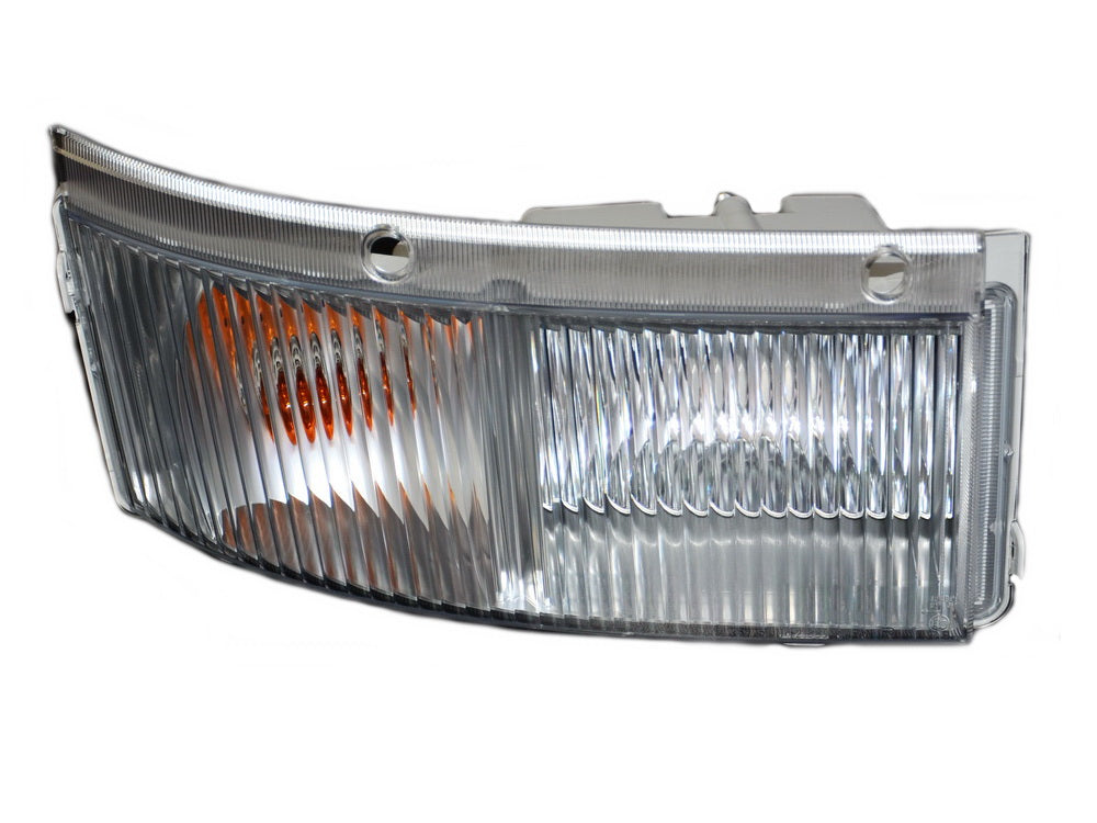 Front Bumper Bar Flasher R/H Right Hand  –  Under HeadLamp Head Light  –  FT / FV / FX / FTS 4X4  –  To Suit Isuzu F Series (08-On)