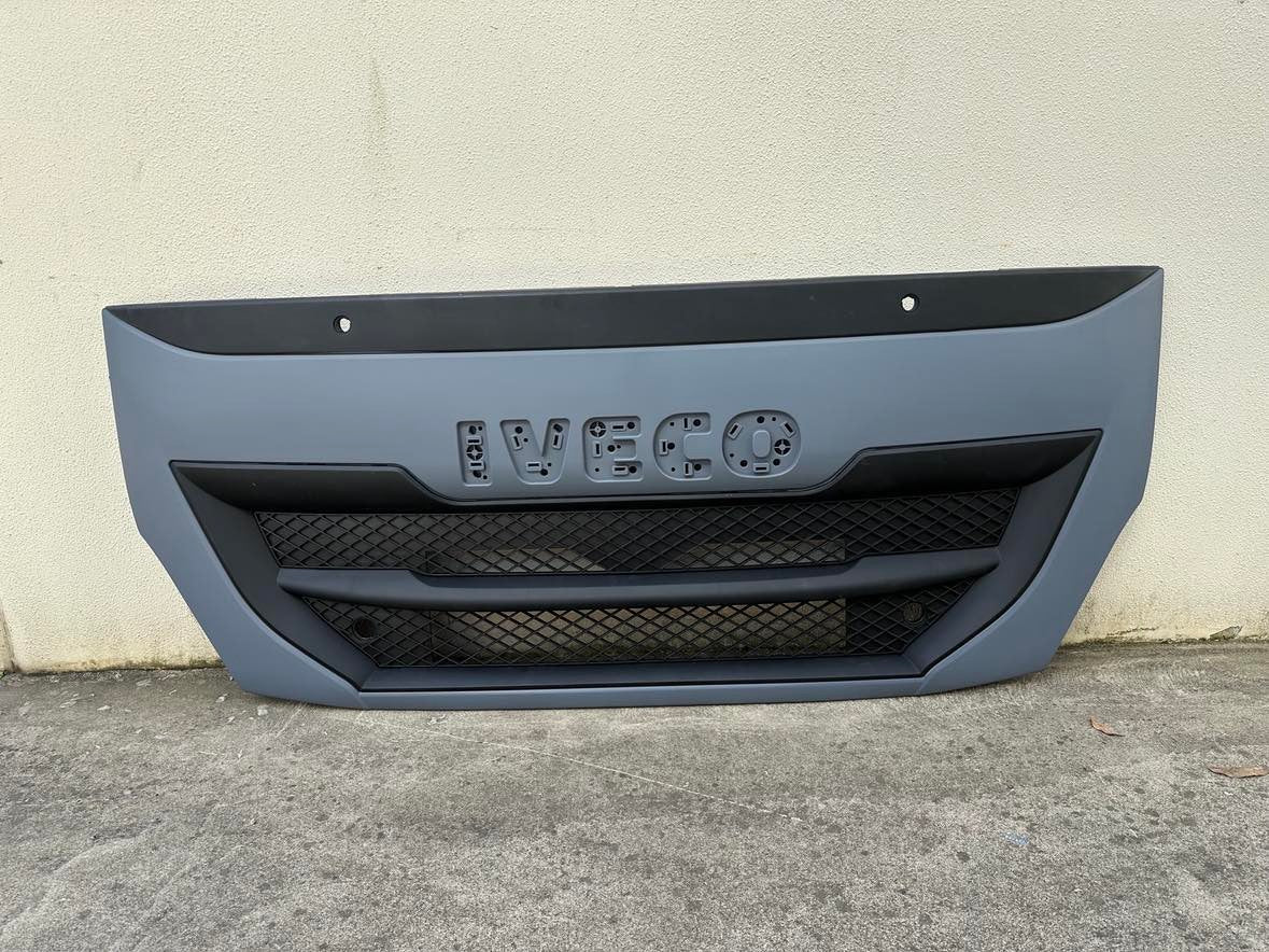 Front Panel  –  Iveco Stralis AT/AD (13-On)