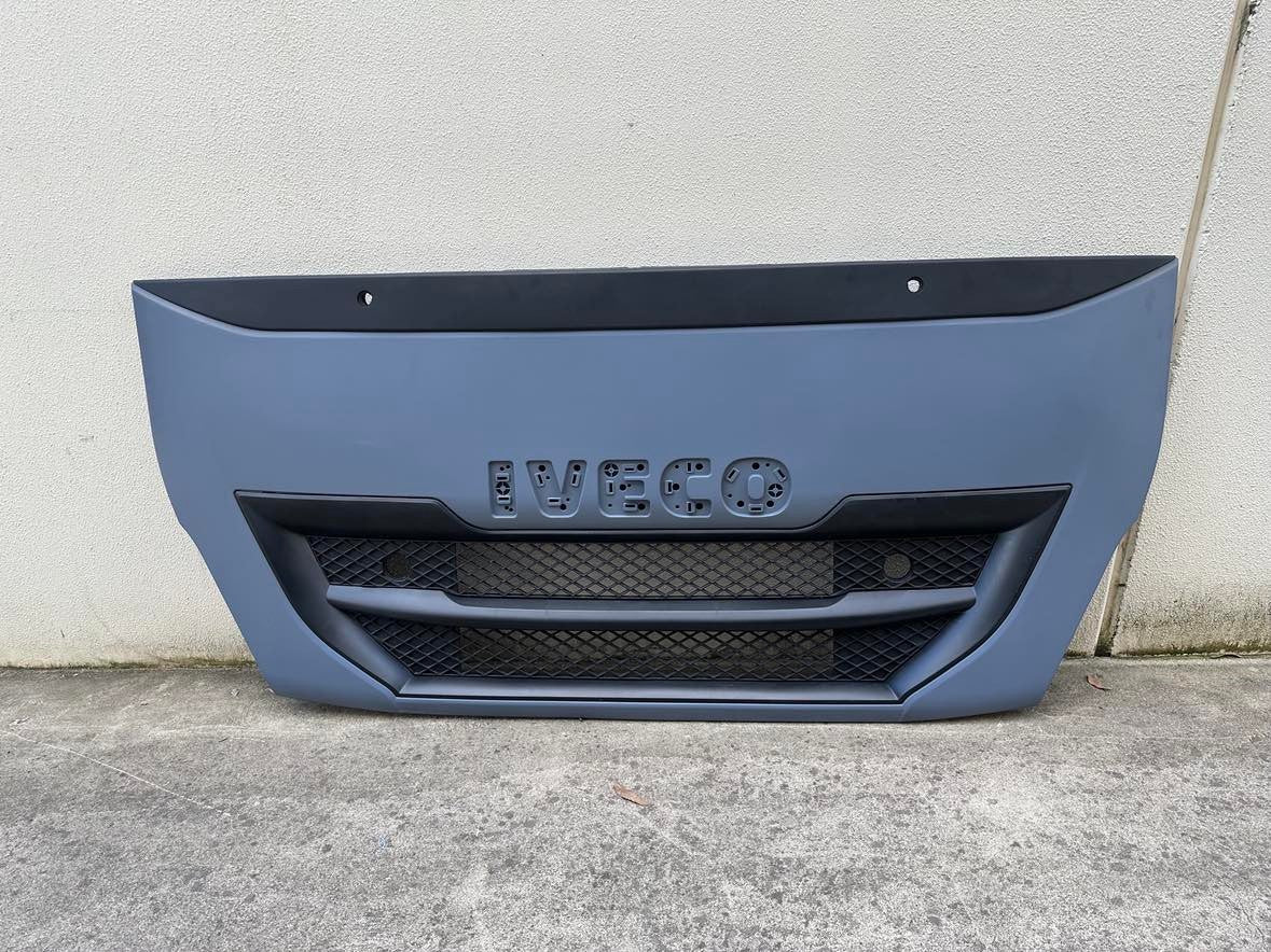 Front Panel  –  Iveco Stralis AS (13-On)