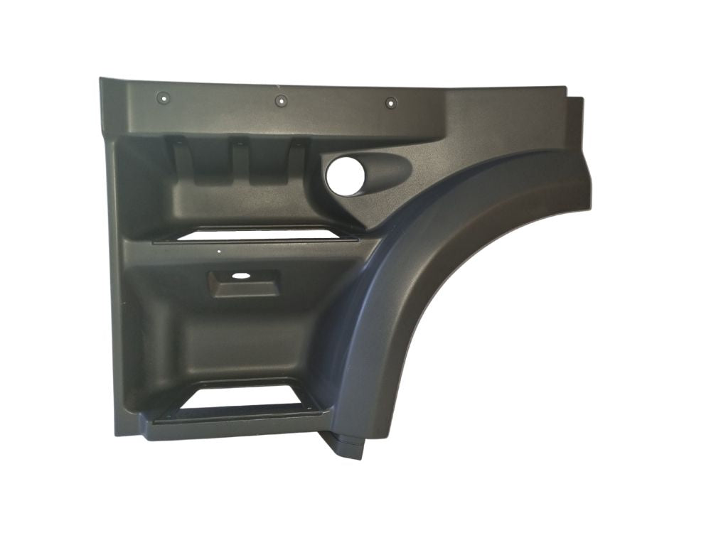 Step Panel L/H Left Hand  –  Upper  –  Round Step Lamp Hole  –  To Suit DAF 95XF (95-02) DAF XF95 (02-06)