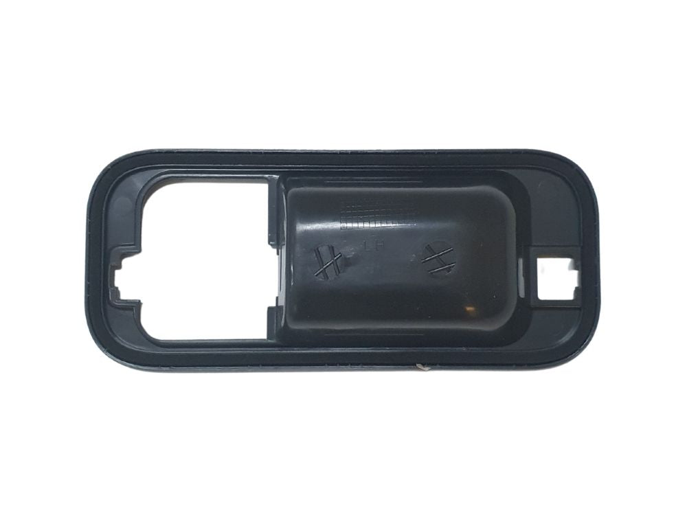 Door Handle Holder L/H Left Hand  –  Outer  –  To Suit DAF 95XF (95-02) DAF XF95 (02-06)