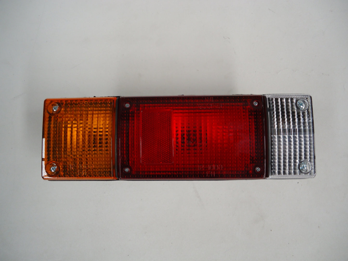 Tail Lamp L/H Left Hand  –  To Suit Nissan UD LK / MK / To Suit Nissan UD PK (07/95-11)