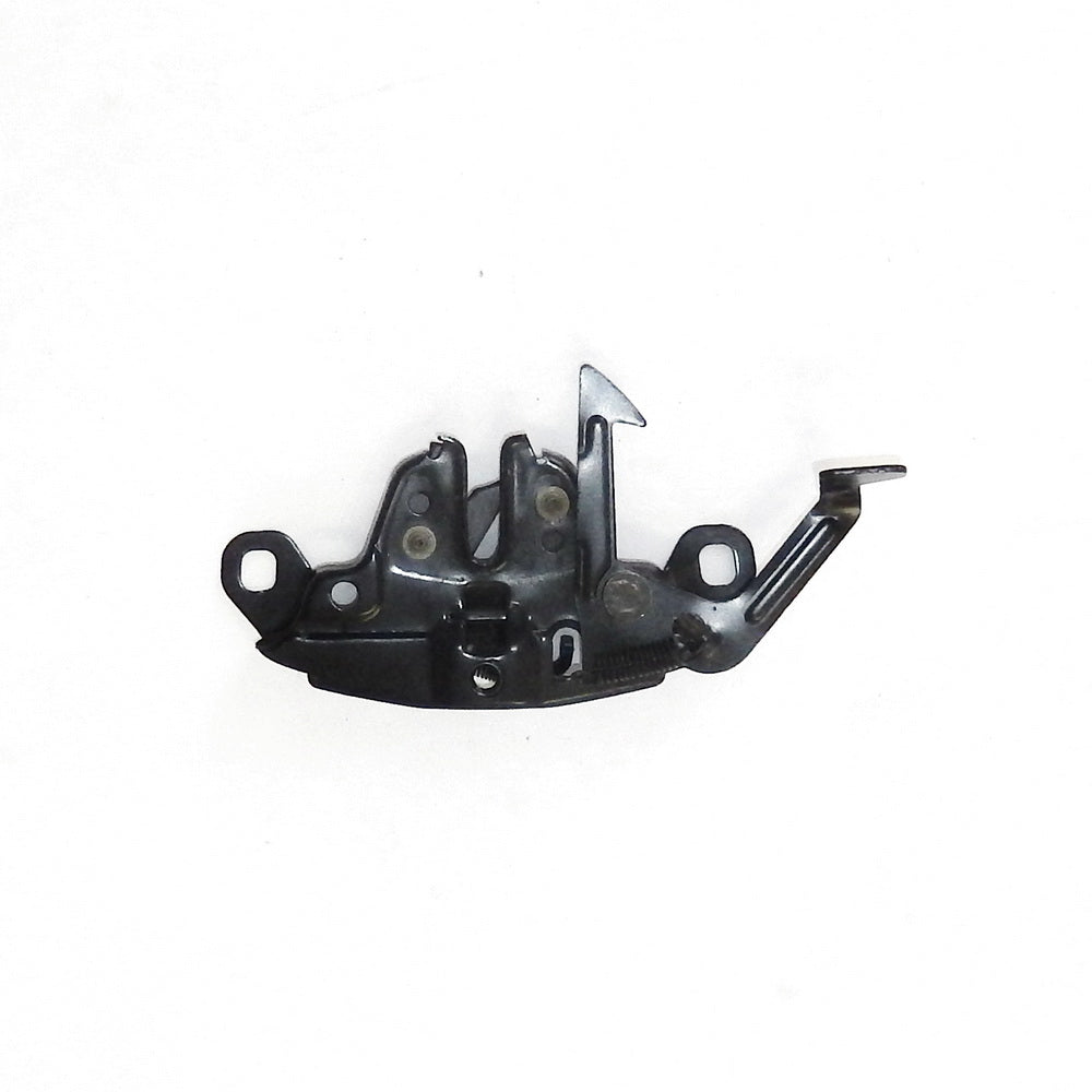 Front Panel Catch  –  To Suit Nissan UD LK / MK / To Suit Nissan UD PK (07/95-11)