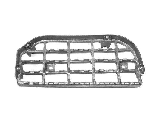 Step Plate L/H Left Hand  –  Upper  –  With 4 Holes Grid  –  To Suit Nissan UD LK / MK / To Suit Nissan UD PK (07/95-11)