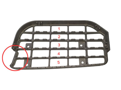 Step Plate R/H Right Hand  –  Upper  –  With 5 Holes Grid  –  To Suit Nissan UD LK / MK / To Suit Nissan UD PK (07/95-11)