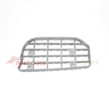 Step Plate L/H Left Hand  –  Upper  –  With 5 Holes Grid  –  To Suit Nissan UD LK / MK / To Suit Nissan UD PK (07/95-11)