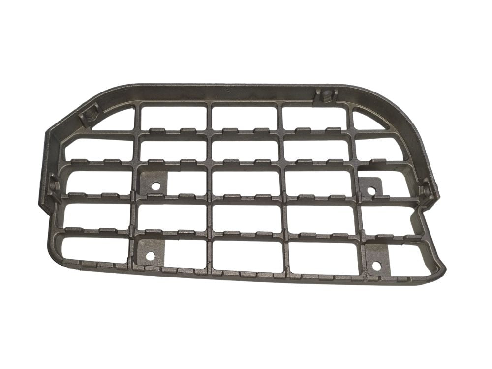 Step Plate L/H Left Hand  –  Upper  –  With 5 Holes Grid  –  To Suit Nissan UD LK / MK / To Suit Nissan UD PK (07/95-11)