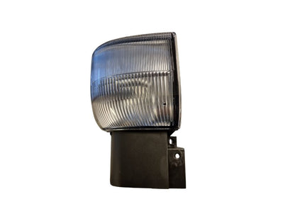 Park Lamp R/H Right Hand  –  To Suit Nissan UD LK / MK / To Suit Nissan UD PK (07/95-11)