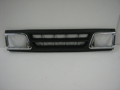 Grille  –  Lower  –  Narrow Cab  –  To Suit Daihatsu Delta (05/99-07/99)