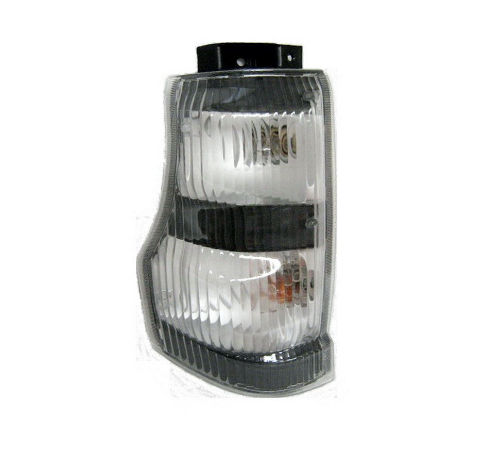 Corner Lamp R/H Right Hand  –  Clear Outer Edge  –  To Suit Isuzu N Series (12/04-08)