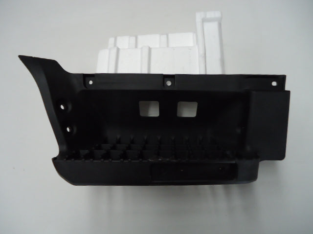 Step Panel R/H Right Hand  –  NLR / NLS/ NMR / NPR / NQR / NPS  –  To Suit Isuzu N Series (08-On)