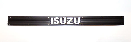 Grille  –  Upper Complete  –  Two Piece Set  –  To Suit Isuzu F Series (86-96)