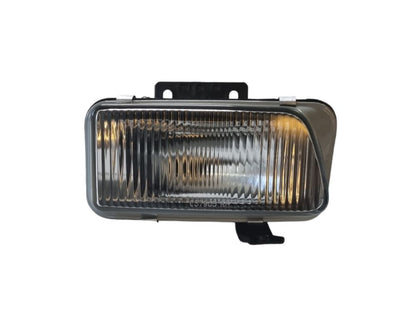 Fog Lamp R/H Right Hand  –  Clear  –  To Suit Isuzu F Series (05-07)