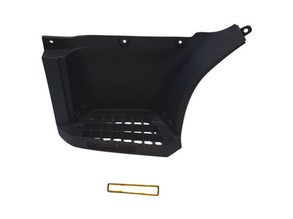 Step L/H Left Hand  –  Narrow Cab  –  Low  –  FR / FS / FT / FSS 4X4  –  To Suit Isuzu F Series (12/07-On)