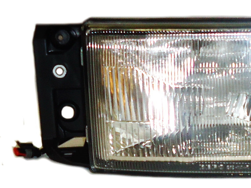 HeadLamp Head Light R/H Right Hand  –  To Suit Iveco Eurocargo 60 / 75 / 180 (91-02)