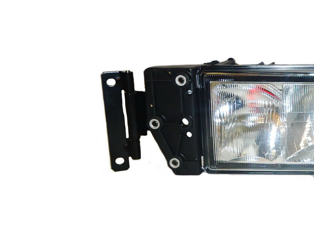 HeadLamp Head Light L/H Left Hand  –  Manual Adjust  –  To Suit Iveco Eurostar 440 (92-04)