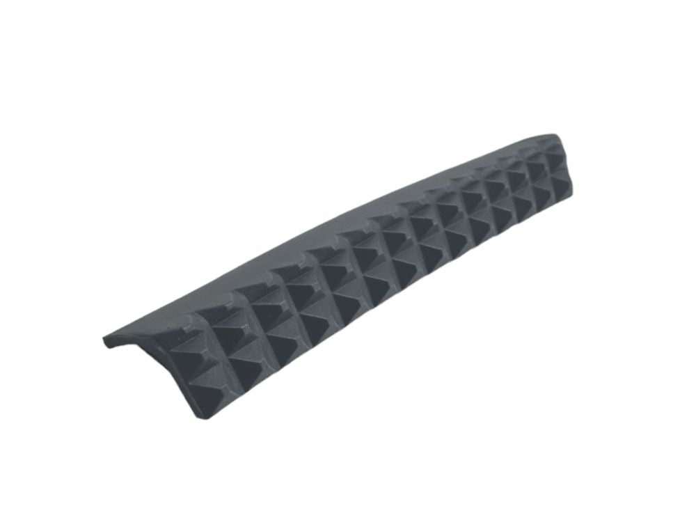 Step Element L/H Left Hand  –  Lower  –  Plastic  –  Dark Grey  –  To Suit Iveco Stralis AT / AD / AS (01-07)