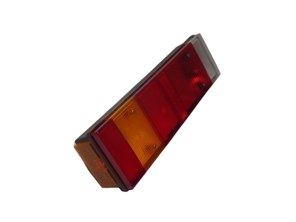 Tail Lamp L/H Left Hand  –  With License Plate Lamp  –  Medium / To Suit Iveco Tector (02-09)