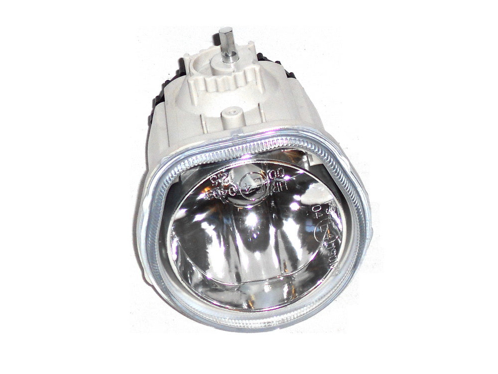 Fog Lamp R/H Right Hand = L/H Left Hand  –  To Suit Iveco Eurocargo 75 / 120 / 130 / 180 (09-16)