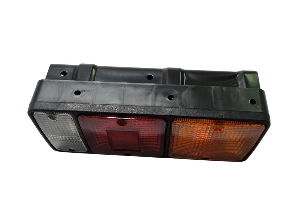 Tail Lamp R/H Right Hand  –  FE3 /FB / FE4 / To Suit Volvo FH / To Suit Hino FF/To Suit Hino FG (86-95)