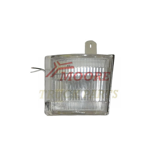 Park Lamp R/H Right Hand  –  Clear  –  To Suit Mitsubishi Canter FE5 / FB5/To Suit Mitsubishi Canter FE6 (95-05)