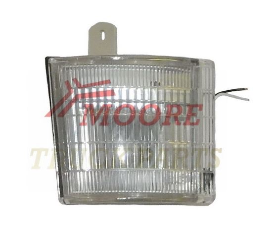 Park Lamp L/H Left Hand  –  Clear  –  To Suit Mitsubishi Canter FE5 / FB5/To Suit Mitsubishi Canter FE6 (95-05)