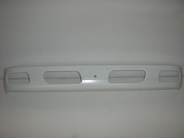 Front Bumper Bar  –  With Fog Lamp Holes  –  Narrow Cab  –  To Suit Mitsubishi Canter FE7 (05-11)