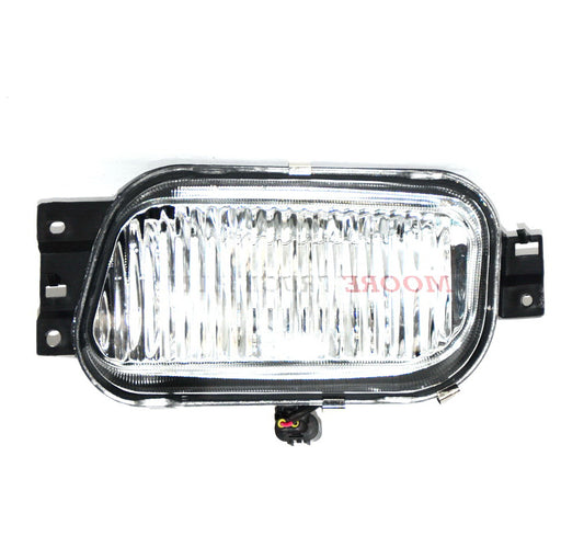 Fog Lamp L/H Left Hand  –  To Suit Mitsubishi Canter FEA / FEB / FEC / To Suit Hino FG (11-On)