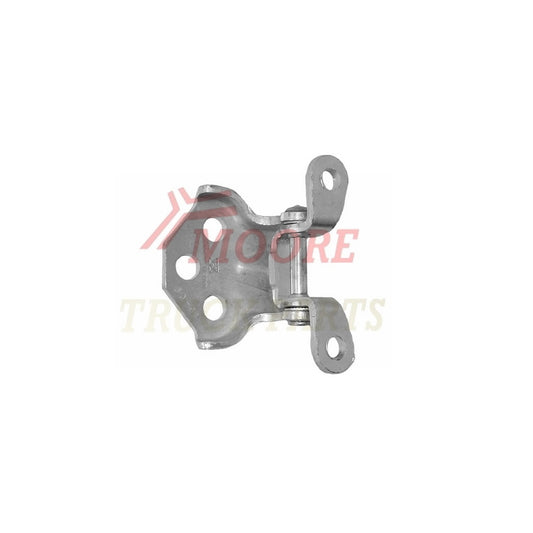 Door Hinge R/H Right Hand = L/H Left Hand  –  Upper & Lower  –  To Suit Mitsubishi Fighter FK4 / FM5 (86-96)