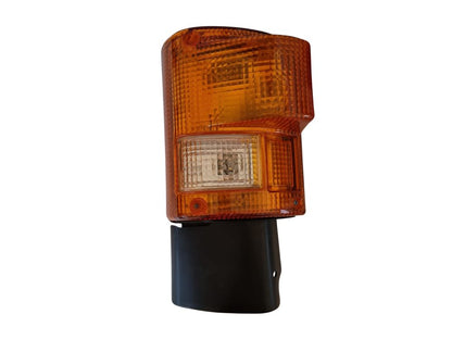 Park/Flasher Lamp L/H Left Hand  –  With Square Plug  –  To Suit Mitsubishi Fighter FK4 / FM5 (86-96)