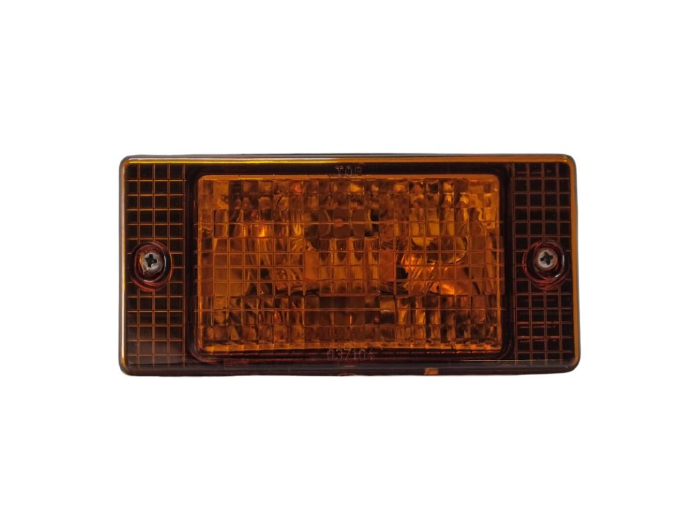 Roof Lamp R/H Right Hand = L/H Left Hand  –  Amber  –  To Suit Mitsubishi Fighter FK4 / FM5 (86-96)