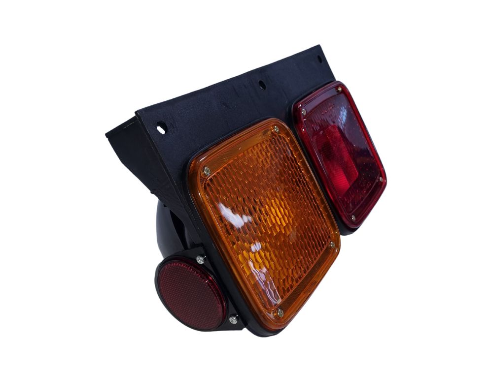 Tail Lamp L/H Left Hand  –  To Suit Mitsubishi Fighter FK4 / FM5 (86-96)