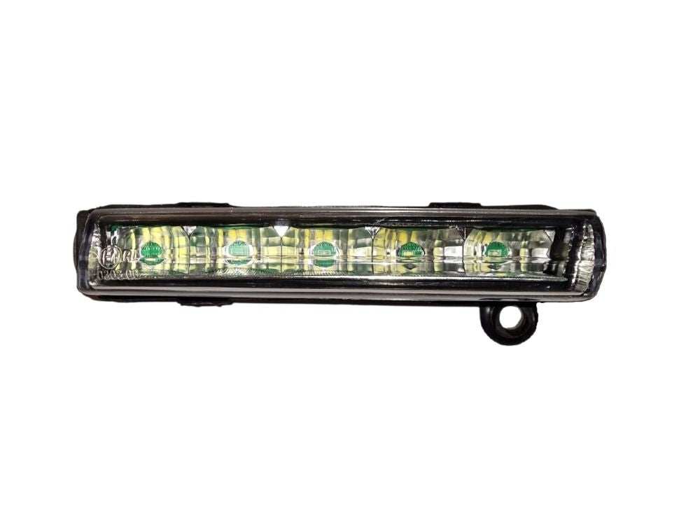 Daytime Running Lamp R/H Right Hand  –  LED  –  To Suit Mercedes Actros MP4 Bigspace (16-On)