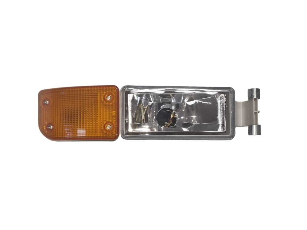 Fog Lamp R/H Right Hand  –  Amber  –  To Suit MAN TGA M / L / LX / XL / XXL (00-09)