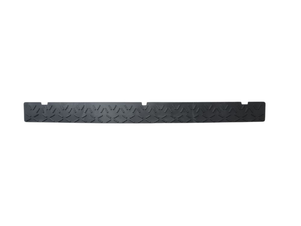 Front Bumper Bar Step  –  Upper  –  Centre  –  To Suit MAN TGS (07-14)