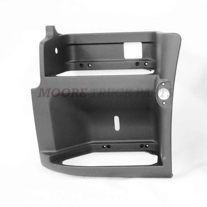 Step Panel L/H Left Hand  –  Lower  –  Black  –  To Suit Renault Premium / Mack Quantum (99-06)