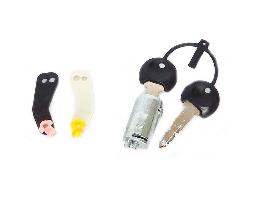 Door Barrel & Keys Set R/H Right Hand = L/H Left Hand  –  To Suit Renault Premium / Mack Quantum (99-06)