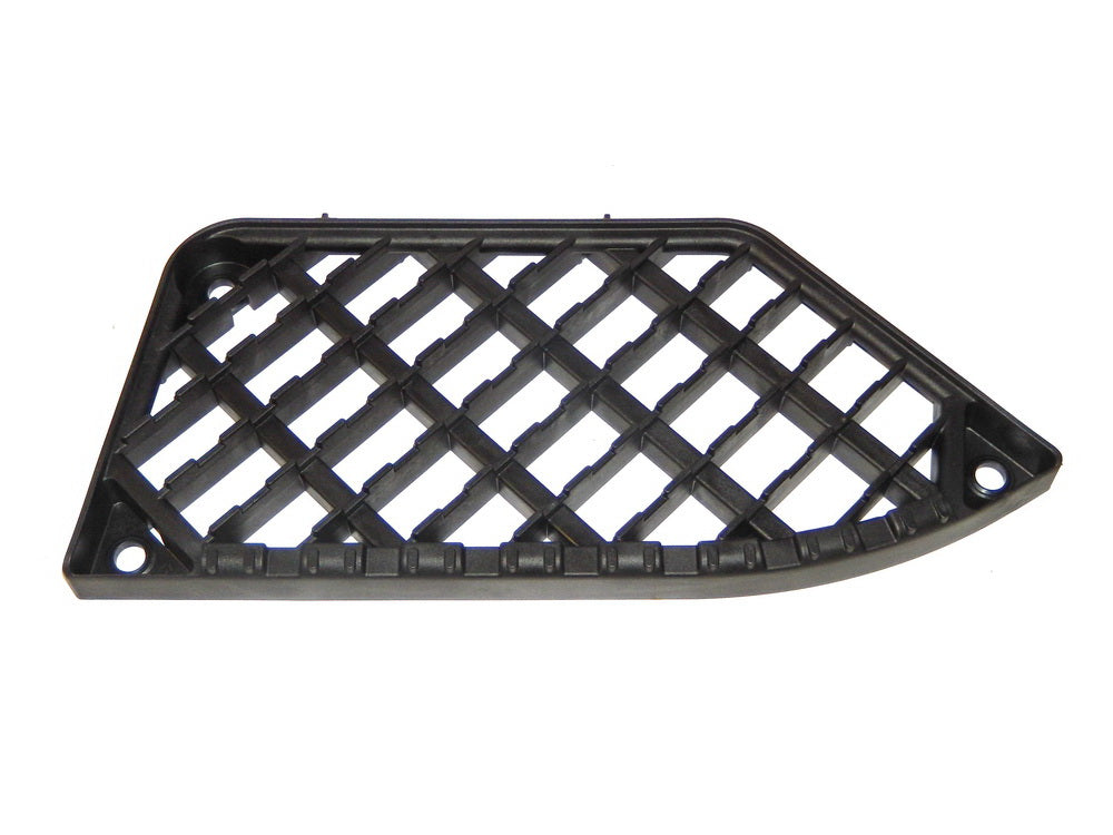 Step Plate R/H Right Hand  –  Lower  –  To Suit Renault Midlum 2nd Gen (2006  –  2013)