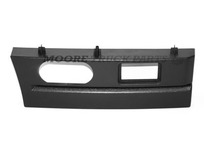 Step Panel Garnish R/H Right Hand  –  With Hole  –  Middle  –  Flat Flasher Type To Suit Scania P Series (12-17) To Suit Scania G / R Series (10-17)