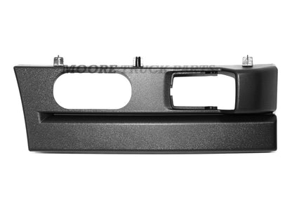 Step Panel Garnish R/H Right Hand  –  With Hole  –  Middle  –  Bubble Flasher Type To Suit Scania P Series (12-17) To Suit Scania G / R Series (10-17)