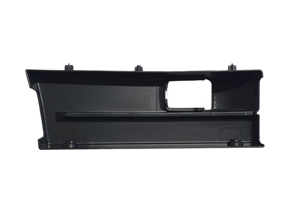 Step Panel Garnish L/H Left Hand  –  Middle  –  Bubble Flasher To Suit Scania P Series (05-12)