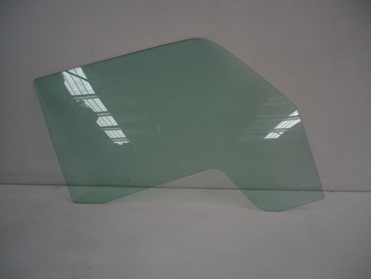 Door Glass R/H Right Hand  –  To Suit Toyota Dyna YY1 / LY1 / LY2 / LH2 / BU1 / BU2 (95-01)