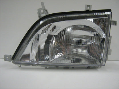 HeadLamp Head Light L/H Left Hand  –  Manual Adjust  –  Seperate Park Lamp & Flasher  –  XZU3 / To Suit Toyota Dyna Hino Dutro XZU4 (00-11)