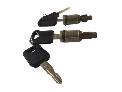 Door Handle Lock Kit R/H Right Hand = L/H Left Hand  –  2 Locks With Four Keys  –  To Suit Volvo FH / To Suit Volvo FM (02-07)