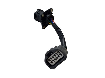 Headlight Wiring Adapter Square To Round Plug R/H Right Hand = L/H Left Hand  –  To Suit Volvo FH / To Suit Volvo FM (02-07)