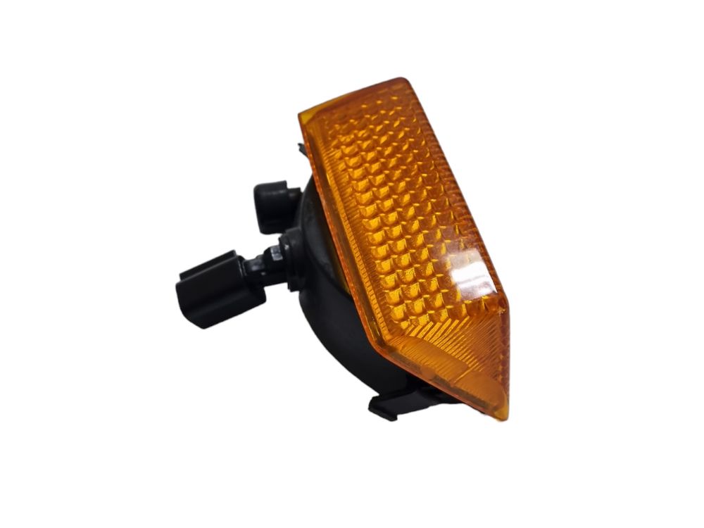 Corner Lamp L/H Left Hand  –  To Suit Volvo FH / To Suit Volvo FM (02-07)