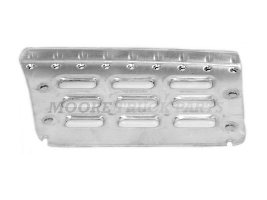 Step Plate R/H Right Hand  –  Lower  –  FH / To Suit Volvo FM (08-13)