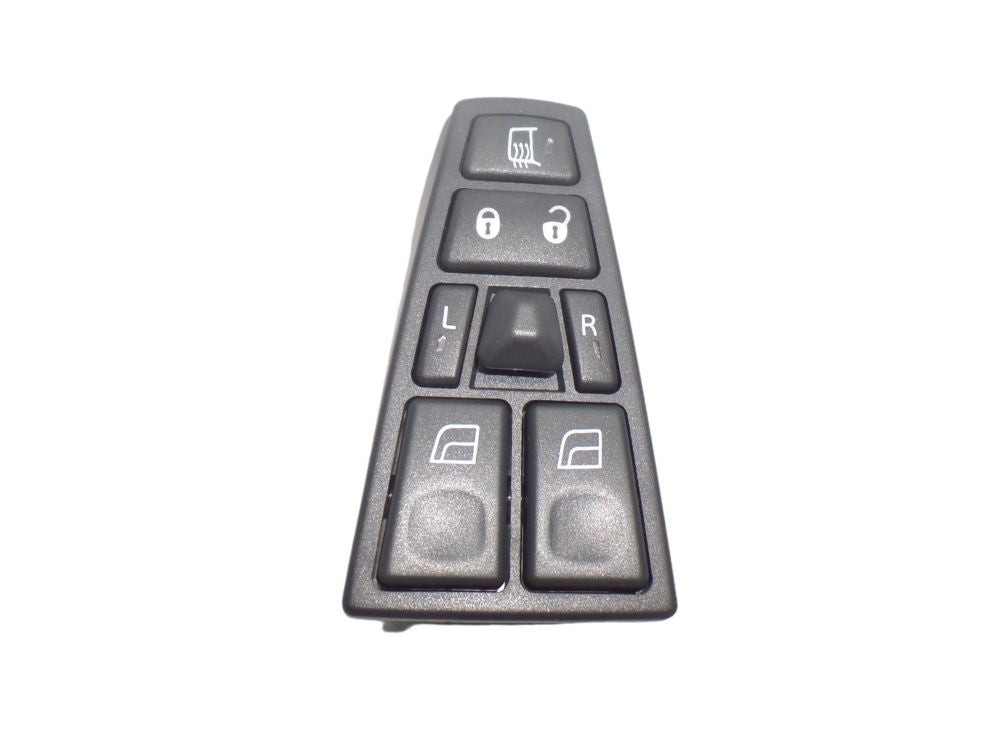 Door Switch R/H Right Hand  –  Without Door Lock Button  –  FH / To Suit Volvo FM (08-13)