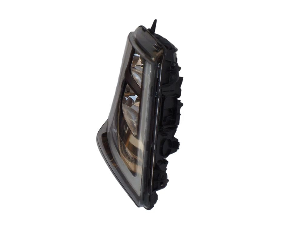 HeadLamp Head Light R/H Right Hand  –  Black  –  To Suit Volvo FH (13-20)